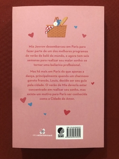 Livro - Beijos E Croissants - Anne-Sophie Jouhanneau - Ed. Alt - Seminovo - comprar online