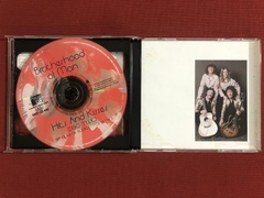 CD Duplo - Brotherhood Of Man - Hits And Kisses - Importado - Sebo Mosaico - Livros, DVD's, CD's, LP's, Gibis e HQ's