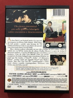 DVD - Arthur: O Milionário Sedutor - Dudley Moore - Seminovo - comprar online
