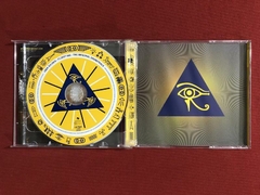 CD Duplo- Iron Maiden- Flight 666- Soundtrack- Seminovo - Sebo Mosaico - Livros, DVD's, CD's, LP's, Gibis e HQ's