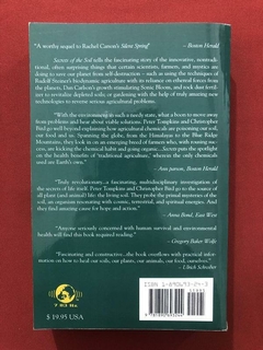 Livro - Secrets Of The Soil - Peter Tompkins - Ed. Millenium - comprar online