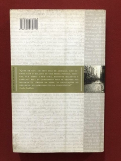 Livro - Pequenos Poemas Em Prosa - Charles Baudelaire - comprar online