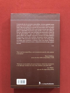 Livro - Governe Seu Mundo - Sakyong Mipham - Martins Fontes - comprar online