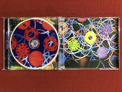 CD Duplo - Paralamas Do Sucesso - Vamo Batê Lata - Seminovo - Sebo Mosaico - Livros, DVD's, CD's, LP's, Gibis e HQ's