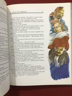 Livro - Peter Pan - J. M. Barrie - Capa Dura - Ed. Loyola - Sebo Mosaico - Livros, DVD's, CD's, LP's, Gibis e HQ's