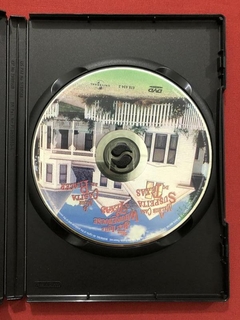DVD - A Melhor Casa Suspeita Do Texas - Dolly Parton - Semi. na internet