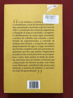 Livro - Crônicas De Bustos Domecq - Jorge Luis Borges - Adolfo Bioy - Semi. - comprar online