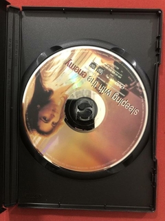 DVD - Dormindo Com O Inimigo - Julia Roberts - Seminovo na internet