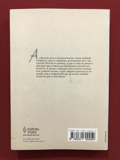 Livro - História Da Educação No Brasil - Editora Vozes - comprar online