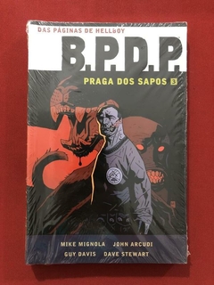HQ - B.P.D.P. - Praga Dos Sapos Vol. 3 - Mythos Books - Novo