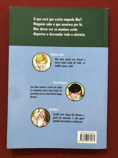 Livro - A Ilha Perdida - Maria José Dupré - Série Vaga-lume - Ed. Ática - comprar online