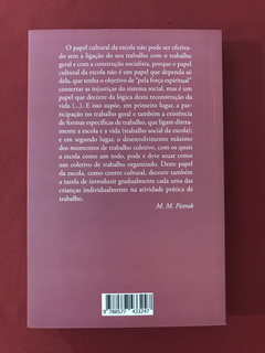 Livro - Fundamentos Da Escola Do Trabalho - Seminovo - comprar online