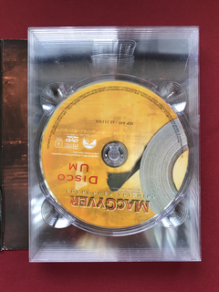 DVD - Box Macgyver - 1ª Temporada Completa - 5 Discos na internet