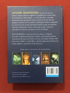 Livro - Os Arquivos Do Semideus - Rick Riordan - Intrínseca - Capa Dura - comprar online