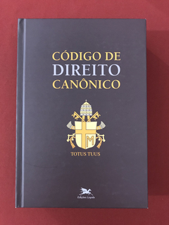Livro - Código De Direito Canônico - Capa Dura - Seminovo