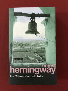 Livro - For Whom The Bell Tolls - Ernest Hemingway - Pocket