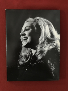 DVD - Adele Live At The Royal Albert Hall - Seminovo na internet