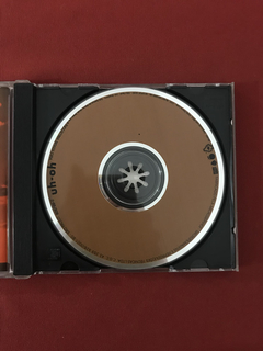 CD - David Byrne - Uh- Oh - 1992 - Nacional na internet