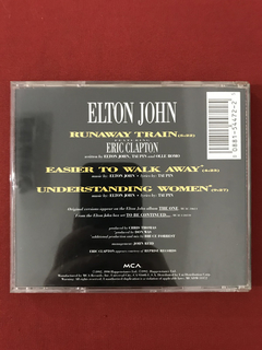 CD - Elton John - Runaway Train - Importado - Seminovo - comprar online
