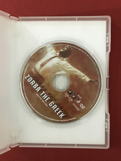 DVD - Zorba, O Grego - Anthony Quinn - Seminovo na internet