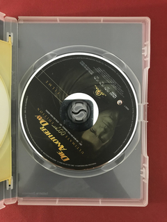 DVD Duplo - 007 Um Novo Dia Para Morrer - Pierce Brosnan - Sebo Mosaico - Livros, DVD's, CD's, LP's, Gibis e HQ's