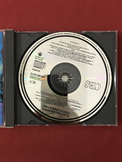 CD - Earth, Wind & Fire - Eletric Universe - Import.- Semin. na internet