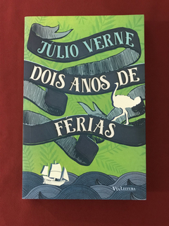 Livro - Dois Anos De Férias - Júlio Verne - Seminovo