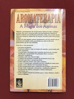 Livro - Aromaterapia - A Magia Dos Aromas - Ed. Madras - comprar online