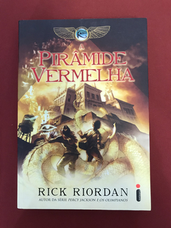 Livro - A Pirâmide Vermelha - Rick Riordan - Seminovo