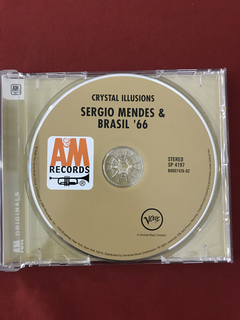 CD- Sergio Mendes & Brasil- Crystal Illusions- Import- Semin na internet