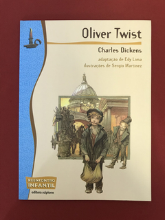 Livro - Oliver Twist - Charles Dickens - Seminovo