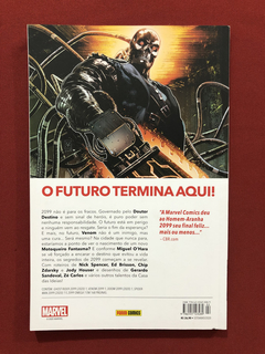 HQ- 2099 - Ômega - Marvel/Panini Comics - Spencer - Seminovo - comprar online