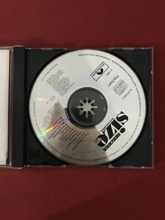 CD - Bee Gees - Size Isn't Everything - Nacional - Seminovo na internet