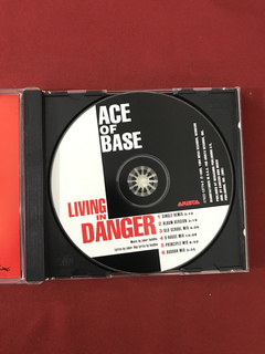 CD - Ace Of Base - Living In Danger - 1994 - Importado na internet