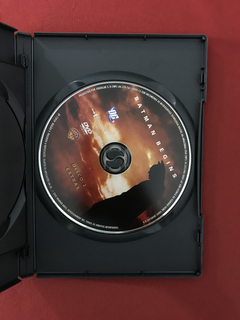 DVD Duplo - Batman Begins - Dir: Christopher Nolan - Semin - Sebo Mosaico - Livros, DVD's, CD's, LP's, Gibis e HQ's