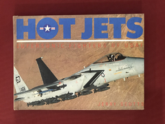 Livro - Hot Jets - Jerry Scutts - Capa Dura - Ed. Hamlyn
