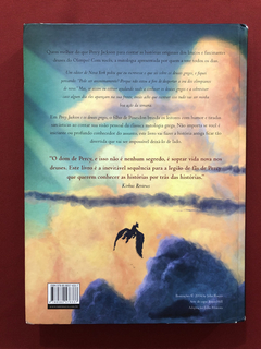 Livro - Percy Jackson E Os Deuses Gregos - Rick Riordan - comprar online