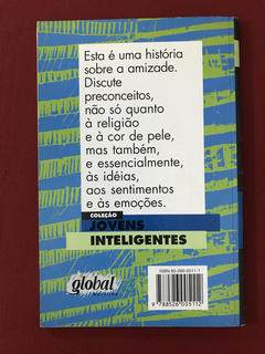 Livro - Um Sonho No Caroço Do Abacate - Moacyr Scliar - comprar online