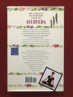 Livro - The Complete Illustrated Guide To Ayuverda - comprar online