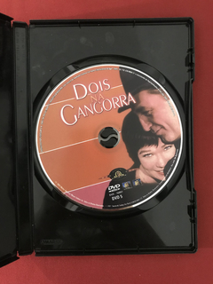 DVD - Dois Na Gangorra - Robert Mitchum - Seminovo na internet