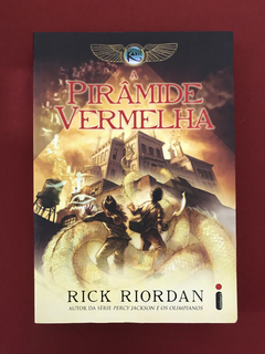 Livro - A Pirâmide Vermelha - Rick Riordan - Intrínseca