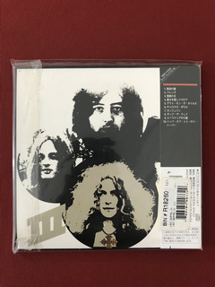 CD - Led Zeppelin - III - Japonês - OBI - Seminovo - comprar online