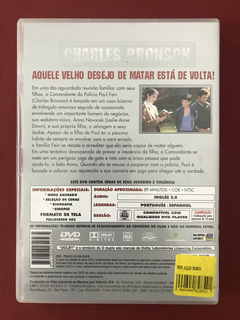 DVD - À Queima Roupa - Carles Bronson - Seminovo - comprar online