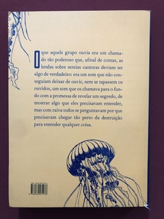 Livro - As Águas-Vivas Não Sabem De Si - Aline Valek - Rocco - Seminovo - comprar online