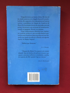 Livro - Caça Aos Turistas - Carl Hiaasen - Ed Cia das Letras - comprar online