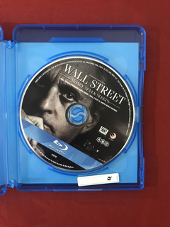 Blu-ray - Wall Street O Dinheiro Nunca Dorme - Seminovo na internet