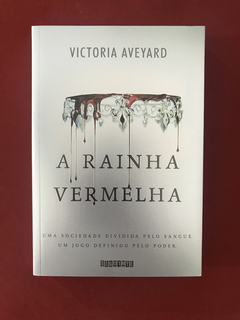 Livro - A Rainha Vermelha - Victoria Aveyard - Seminovo