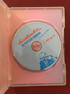 DVD - Escolinha Do Professor Raimundo - 5 Discos - 4 Volumes - Sebo Mosaico - Livros, DVD's, CD's, LP's, Gibis e HQ's