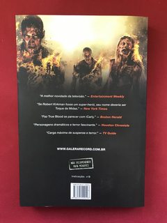 Livro - The Walking Dead - Busca E Destruição - Seminovo - comprar online