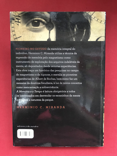 Livro - A Memória E O Tempo - Herminio C. Miranda - Seminovo - comprar online